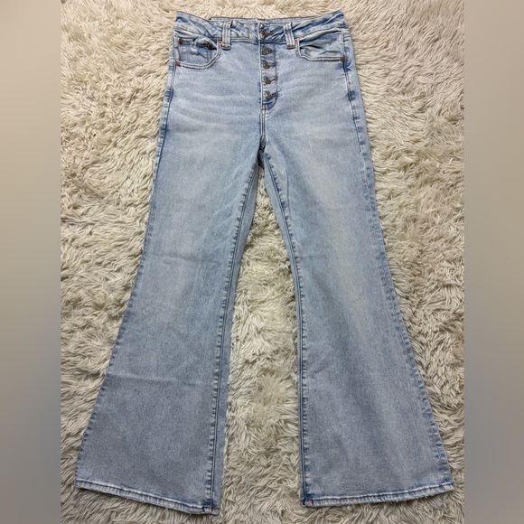 EUC Distressed American Eagle Super HighRise Flare Size 12 short stretch - Picture 1 of 10